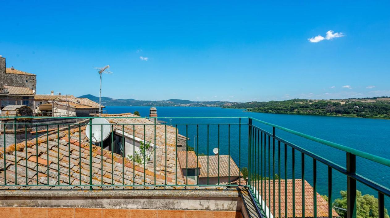 Attico Con Vista Lago - Miralago Anguillara Sabazia Exterior foto